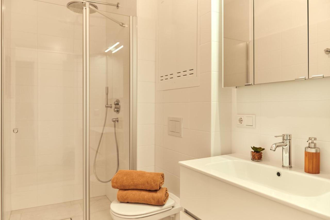 Adler Lodge D2 By Aa Holiday Homes Тауплиц Екстериор снимка